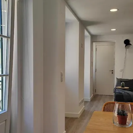 Chiado Modern Attic Duplex 2-bedroom Lägenhet Lisboa