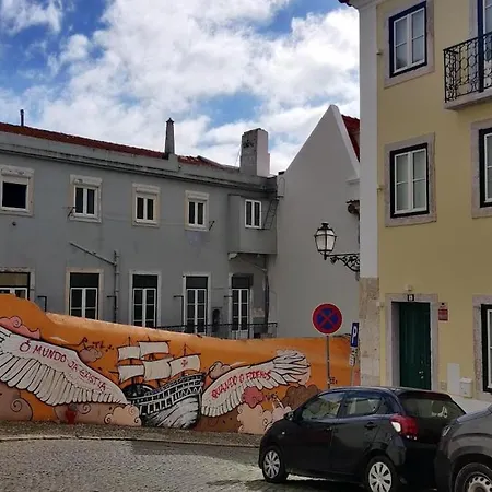 Chiado Modern Attic Duplex 2-bedroom Appartement Lissabon